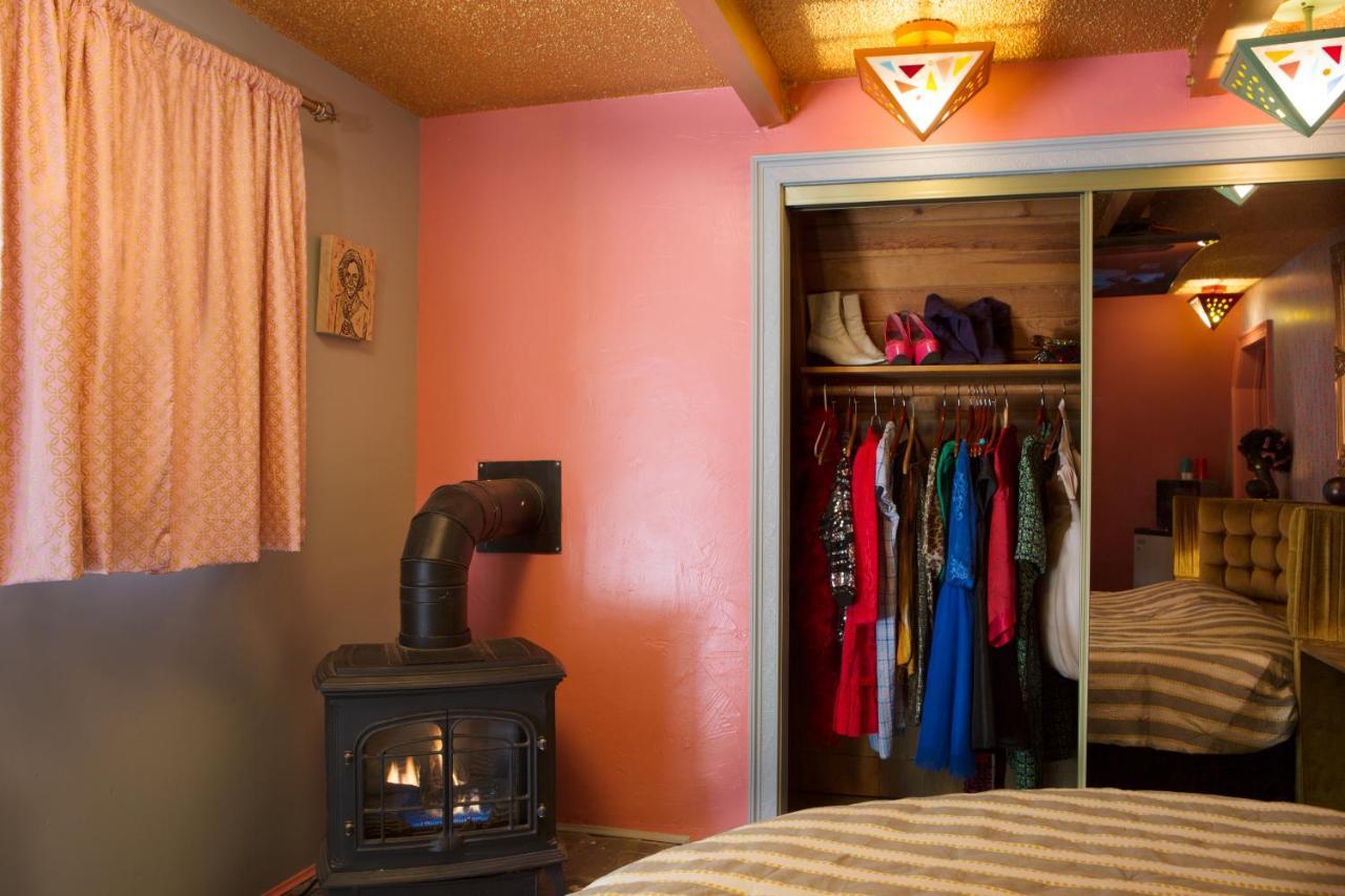 Hicksville Pines Chalets & Motel Idyllwild Exterior foto